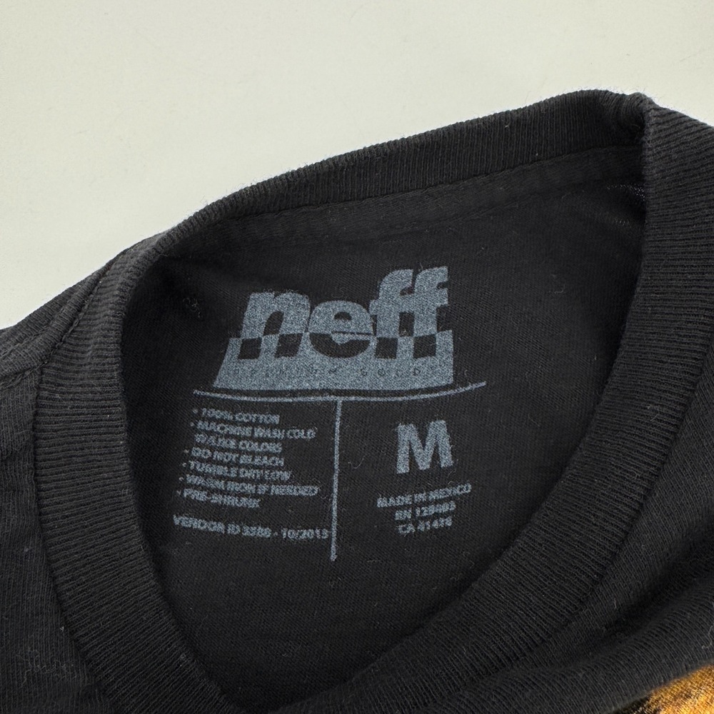 Neff Graphic T-Shirt Mens Medium Black Leopard Print Logo Short Sleeve Tee - Picture 3 of 5